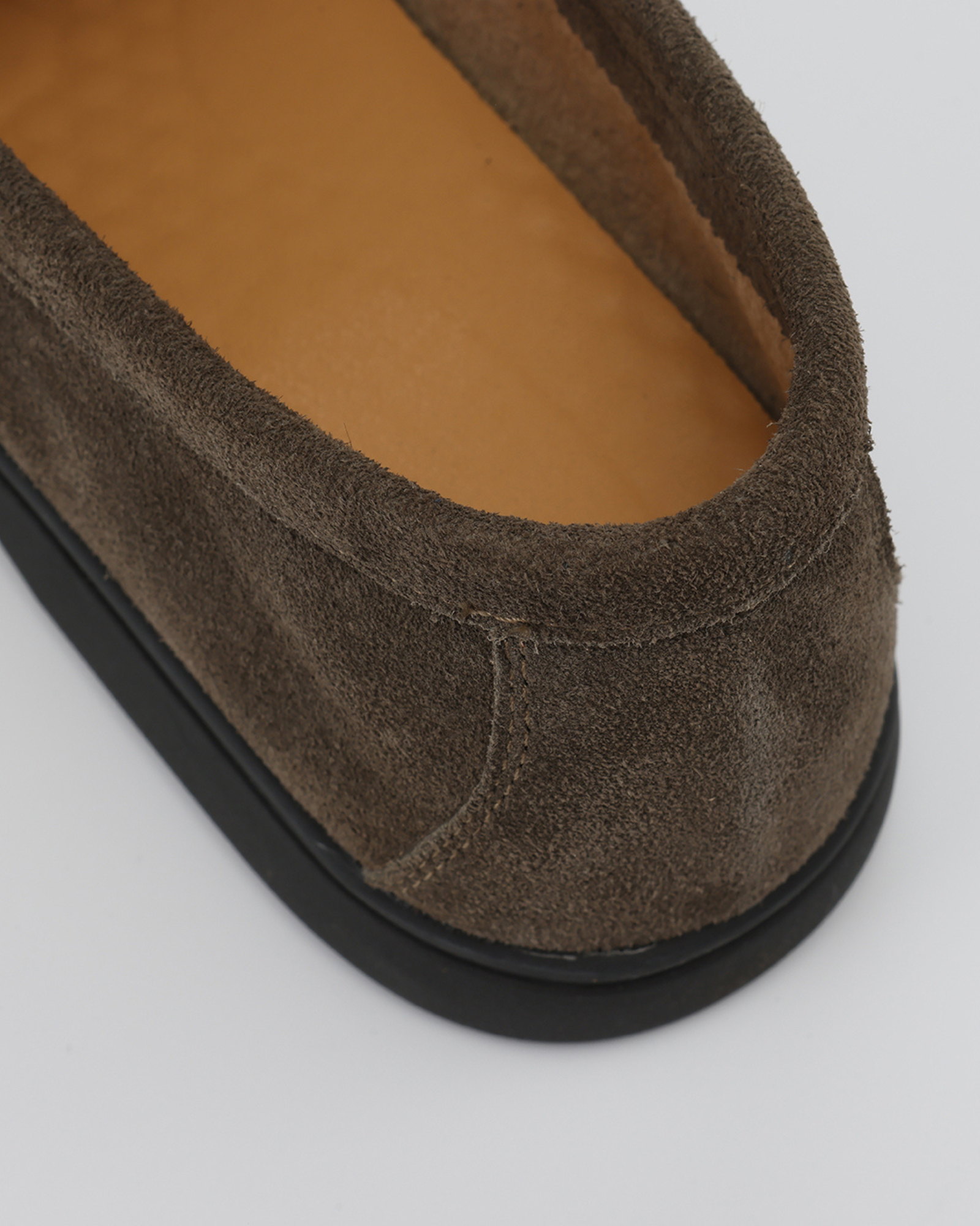 Mocassini in camoscio premium - Suola nera